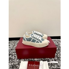GUCCI 구찌 GG 패턴 로고 플랫폼 캔버스 스니커즈 신발