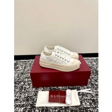 GUCCI 구찌 GG 패턴 로고 플랫폼 캔버스 스니커즈 신발