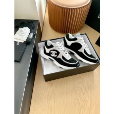 Chanel 샤넬 로고 자수 포인트 팬더 스니커즈 신발