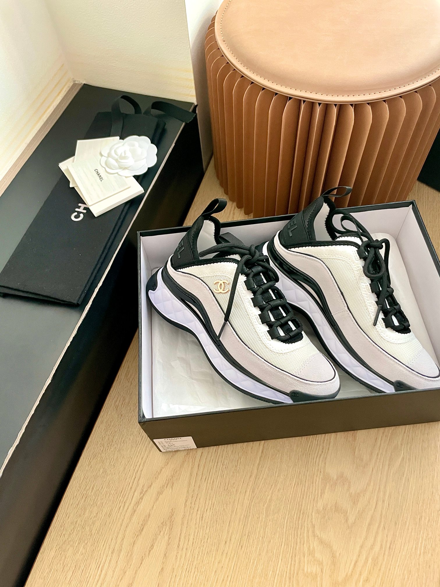 샤넬(Chanel) 클래식 믹스드 파이버 스니커즈 신발