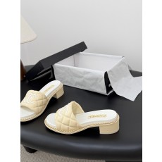 샤넬(CHANEL) 스프링 로고 슬리퍼 신발