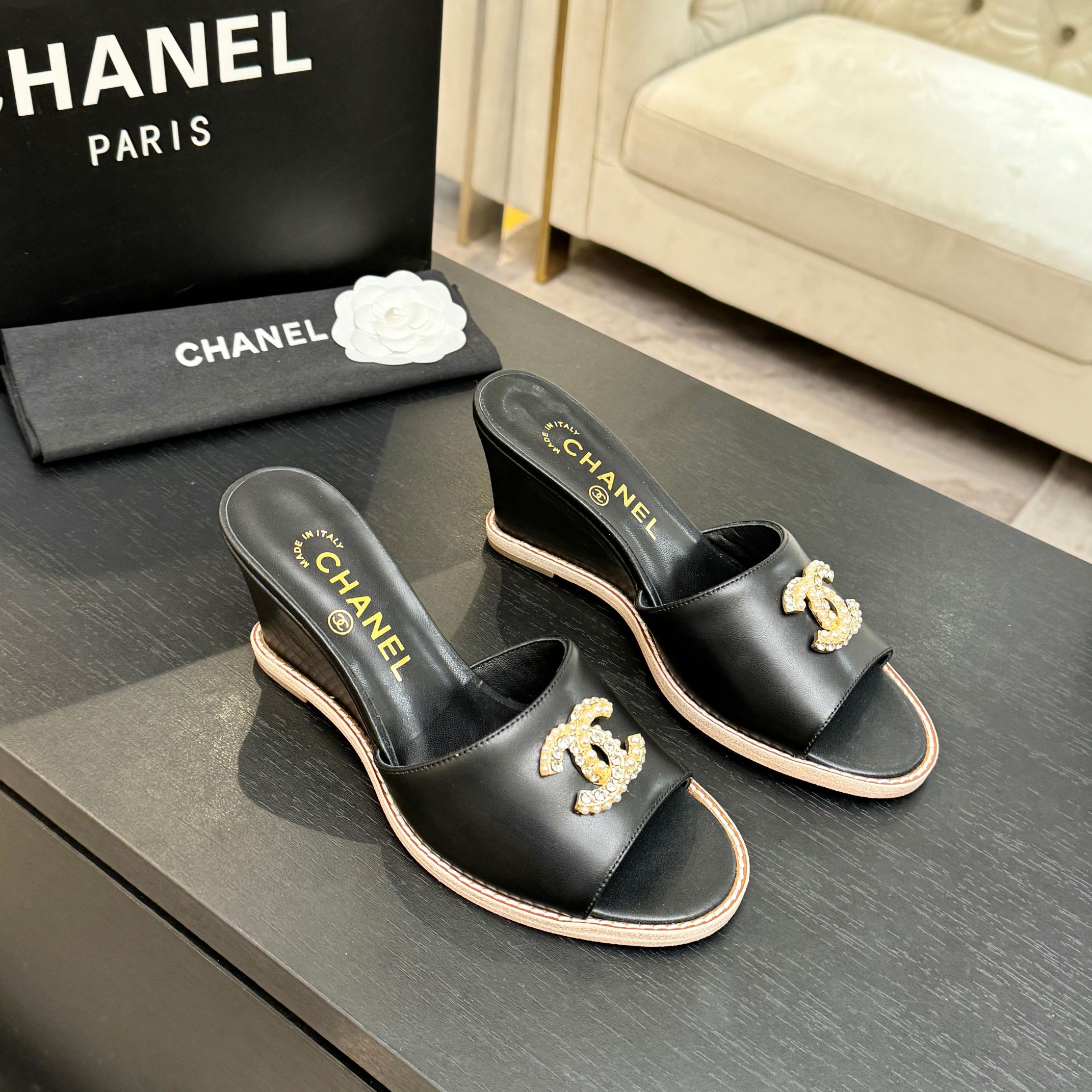 샤넬(CHANEL) 웨지 힐 슬리퍼 신발