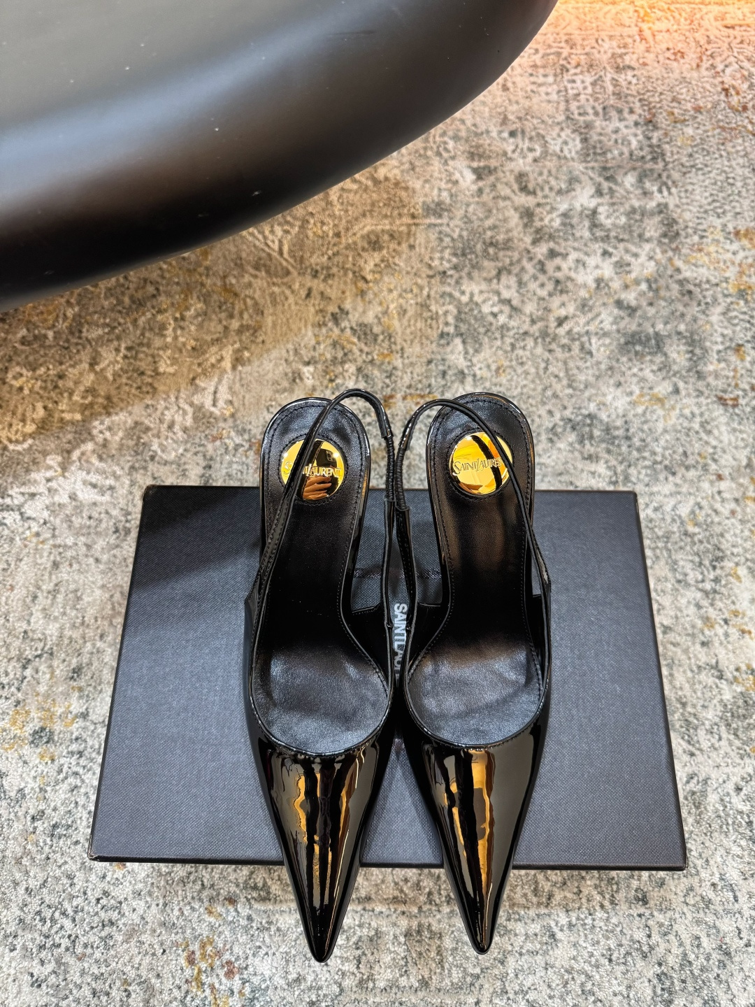 YSL 생로랑 엣지 펌프스 힐 구두 신발 9.5cm