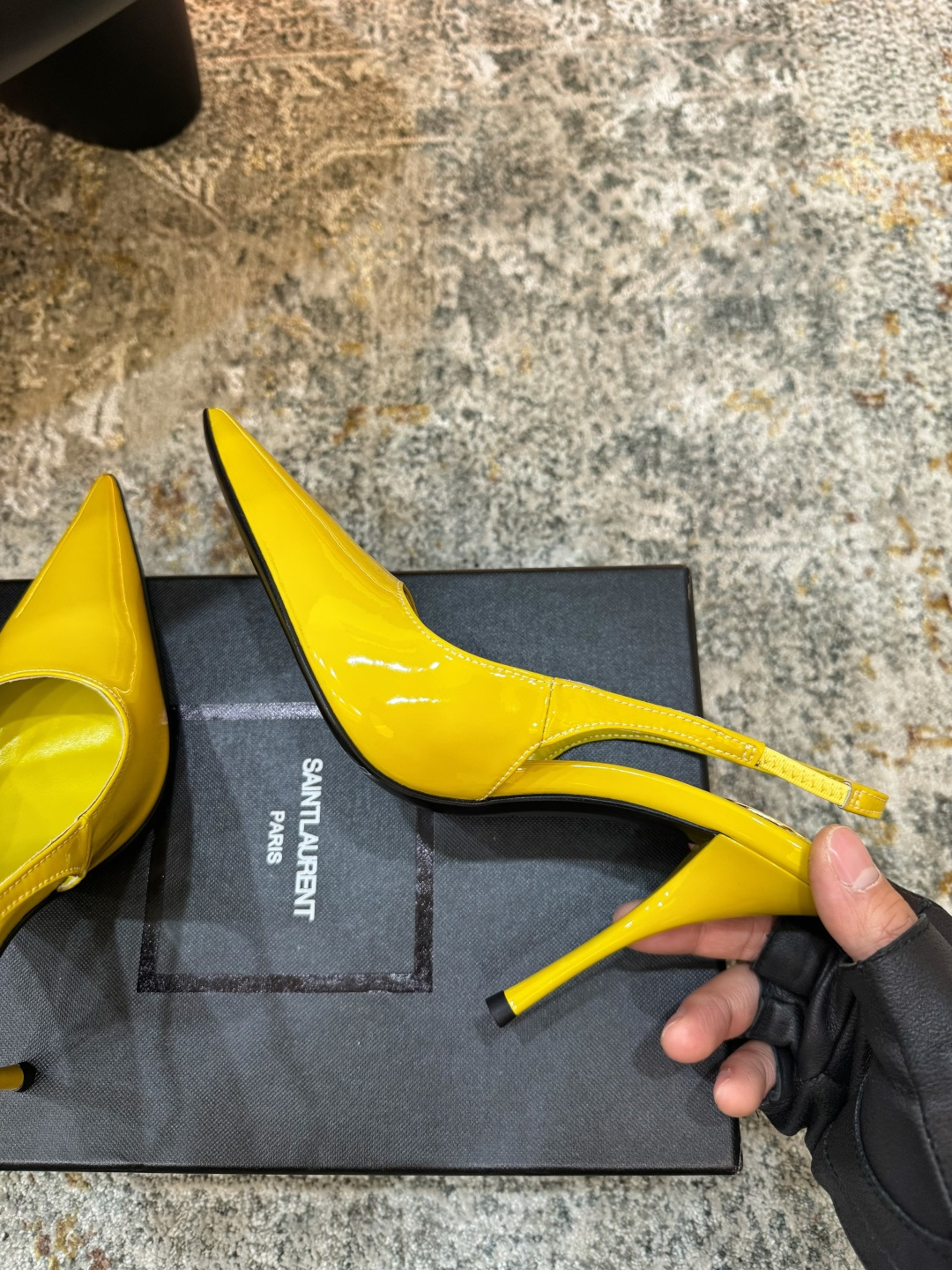 YSL 생로랑 엣지 펌프스 힐 구두 신발 9.5cm