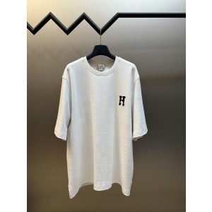 에르메스(HERMES) 가죽 로고 반팔 티셔츠 의류