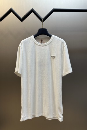 프라다(PRADA) 삼각 로고 타월 반팔 티셔츠 의류