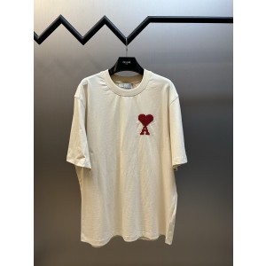 아미(AMI) 픽셀 하트 자수 반팔 티셔츠 의류