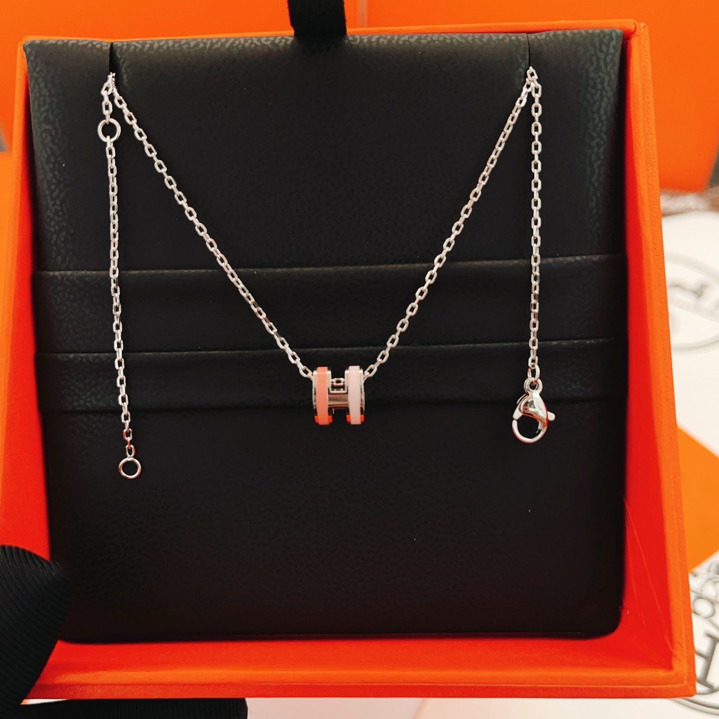 에르메스(HERMES) 목걸이 악세사리