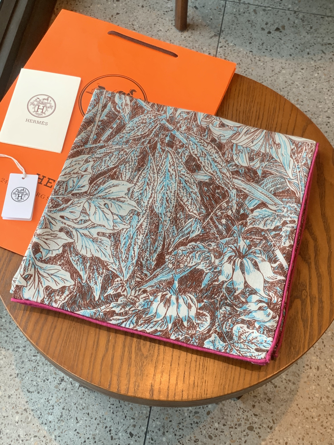 에르메스(HERMES) 캐시미어 실크 목도리 스카프