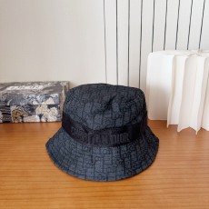 디올(DIOR) 버킷햇 모자