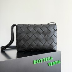 BOTTEGA VENETA BV 보테가 베네타 Diago 디아고 라지 (815796) 크로스백 가방 블랙