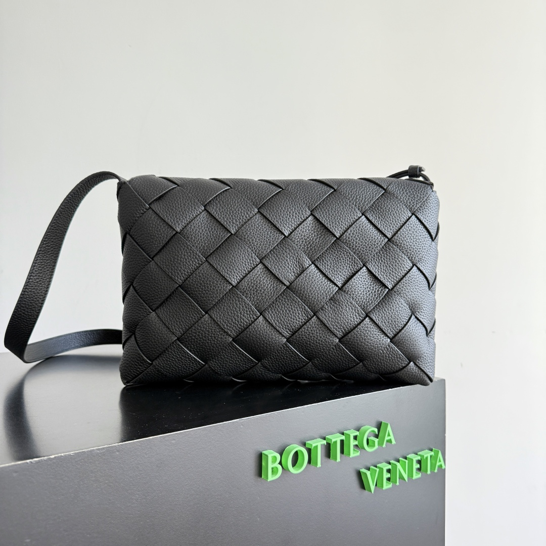 BOTTEGA VENETA BV 보테가 베네타 Diago 디아고 라지 (815796) 크로스백 가방 블랙