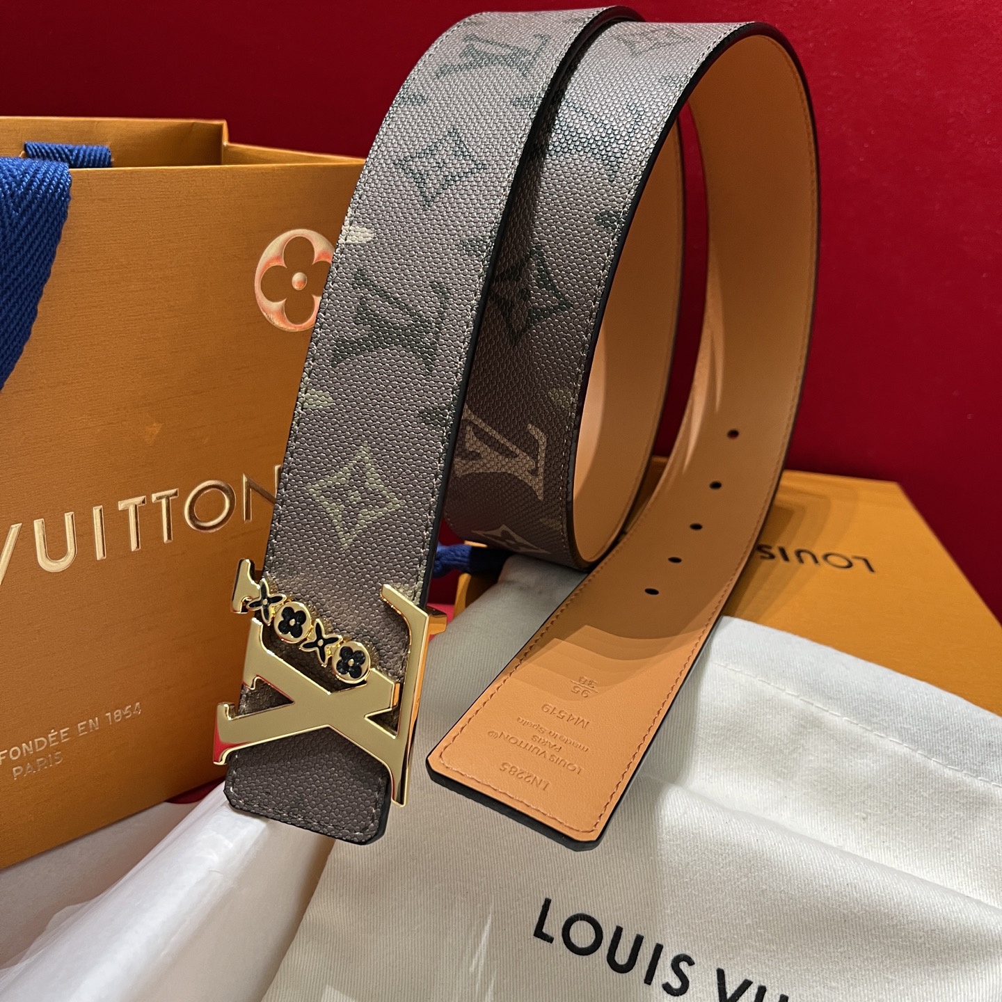 LV 루이비통 남성용 뉴 트렌디 양면 벨트