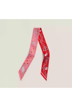 에르메스(HERMES) 트윌리 실크 목도리 스카프