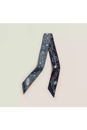 에르메스(HERMES) 트윌리 실크 목도리 스카프