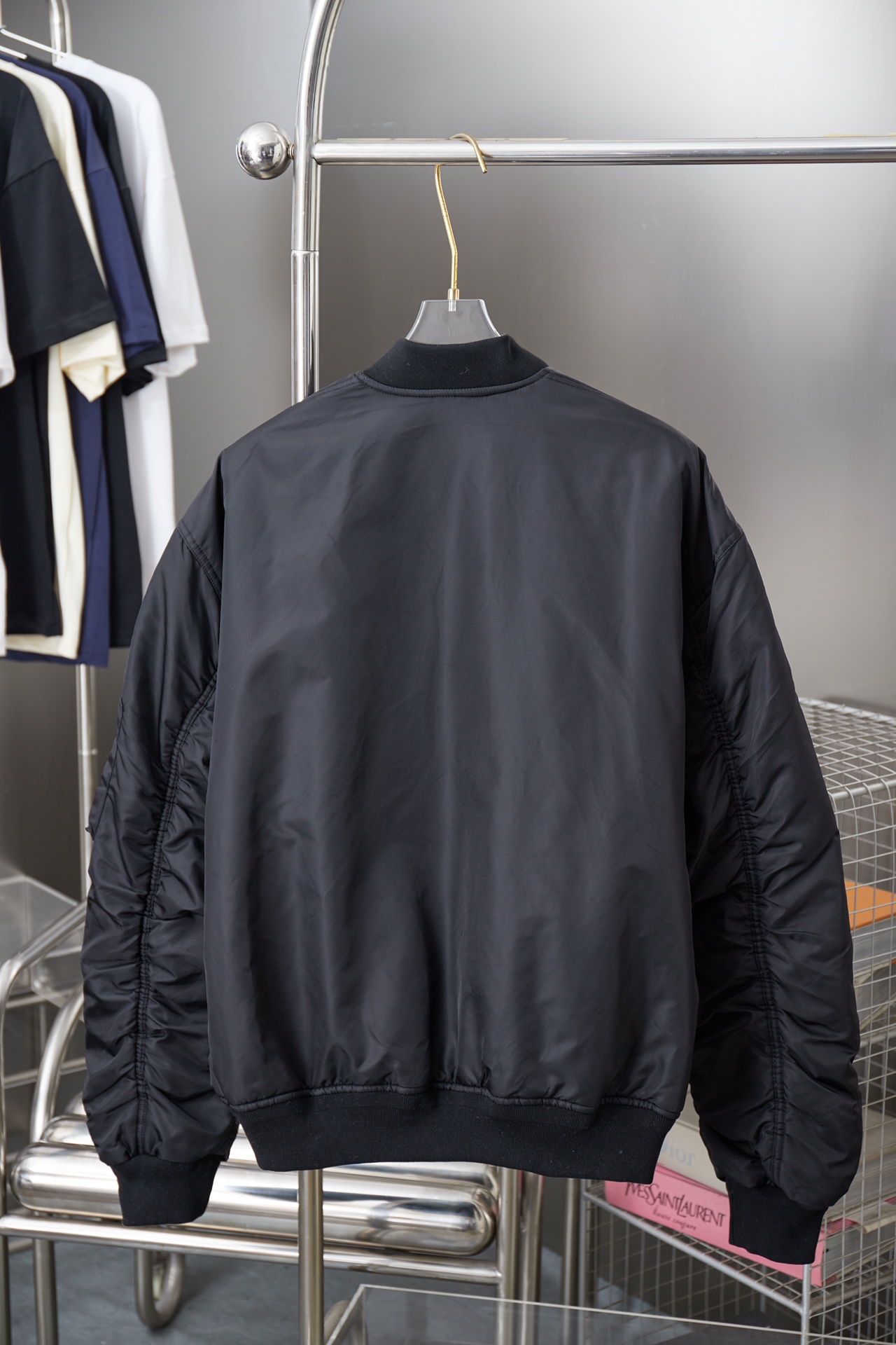 발렌시아가(Balenciaga) 패치 자수 항공 점퍼 의류