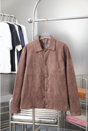 루이비통(LV) 스웨이드 카라 자켓 의류