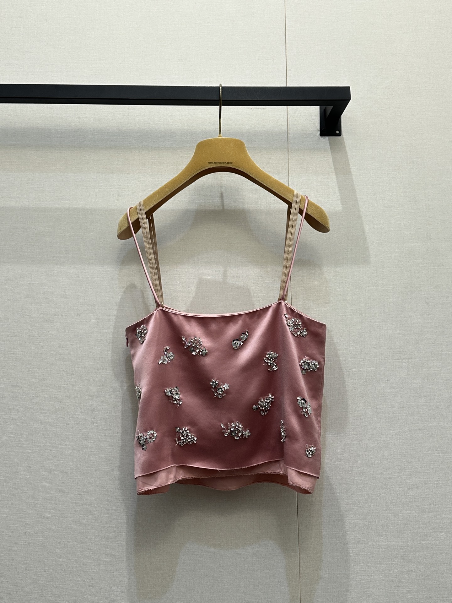 miumiu 미우미우 플라워 비딩 아세테이트 슬리브리스 민소매 나시 의류