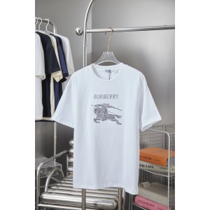 버버리(BURBERRY) 마술 기사 자수 로고 반팔 티셔츠 의류