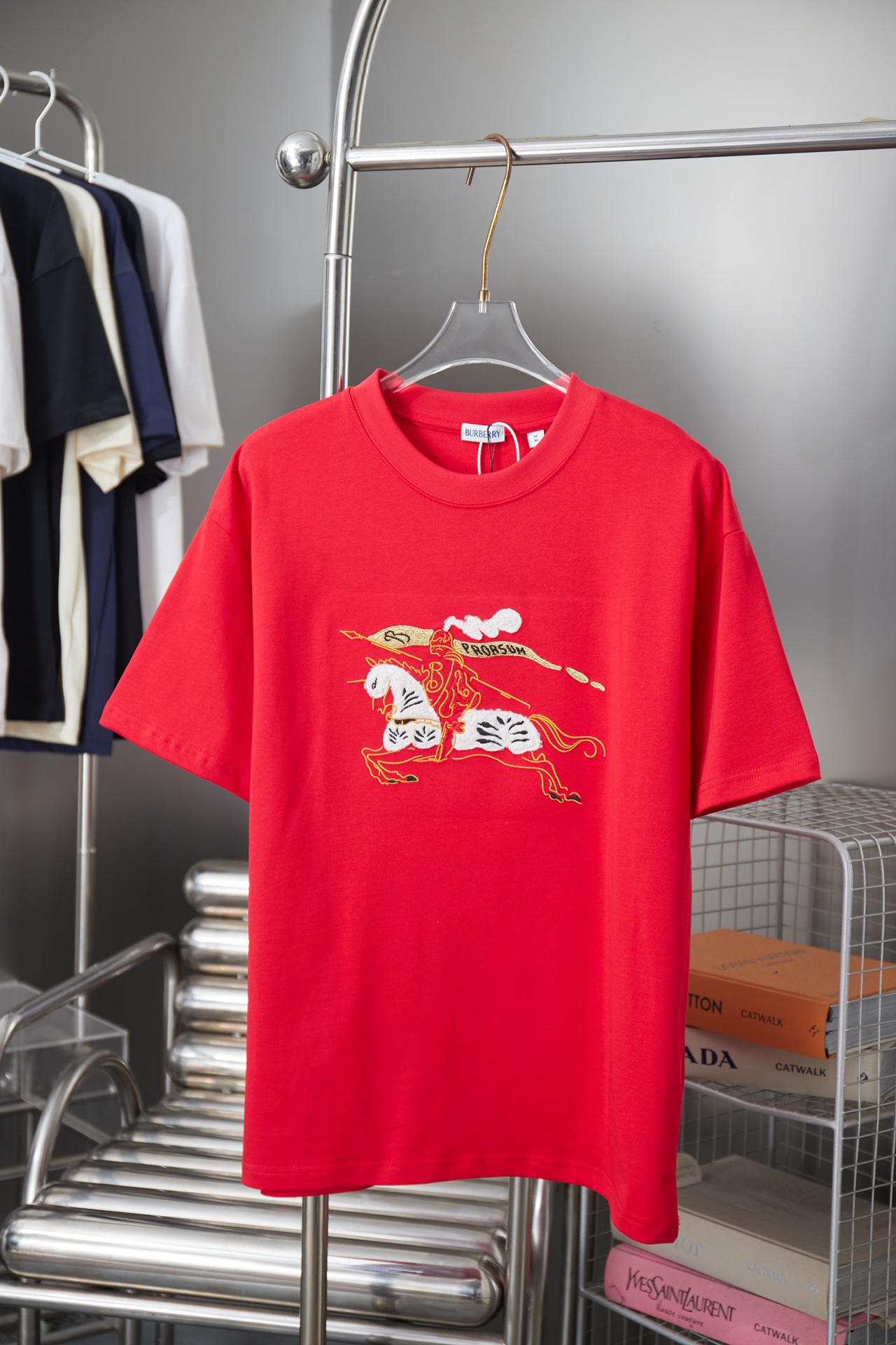 버버리(BURBERRY) 로고 반팔 티셔츠 의류