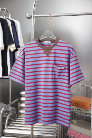 프라다(PRADA) 스트라이프 니트 반팔 티셔츠 의류