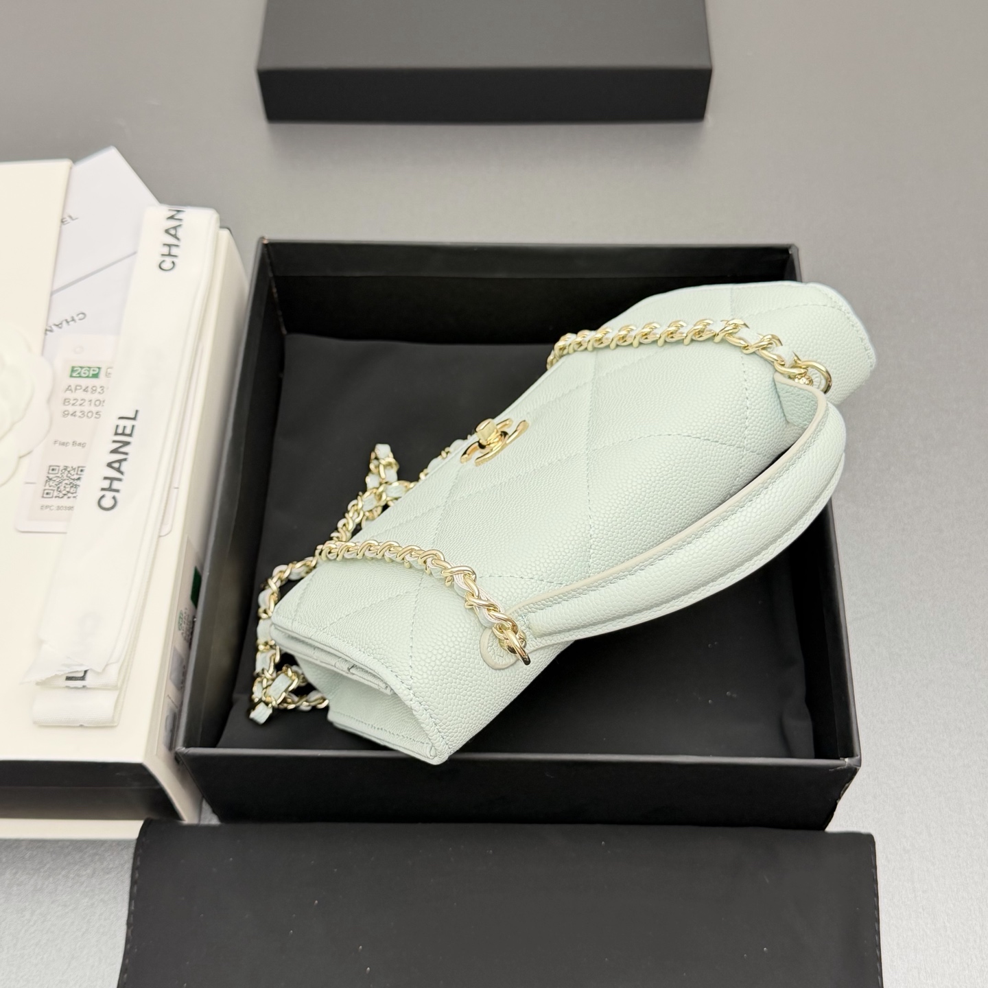 Chanel 샤넬 핸들 WOC 라지 다이아몬드 퀼팅 체인백 (AP4931)