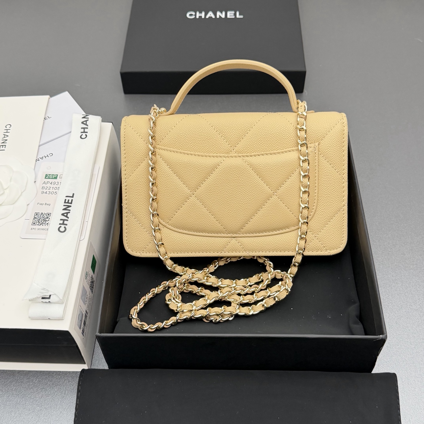 Chanel 샤넬 핸들 WOC 라지 다이아몬드 퀼팅 체인백 (AP4931)