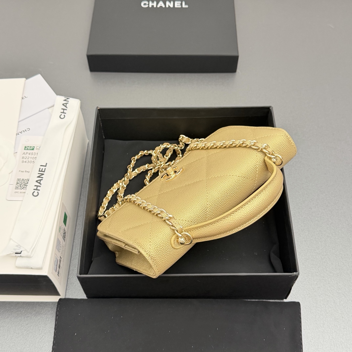 Chanel 샤넬 핸들 WOC 라지 다이아몬드 퀼팅 체인백 (AP4931)