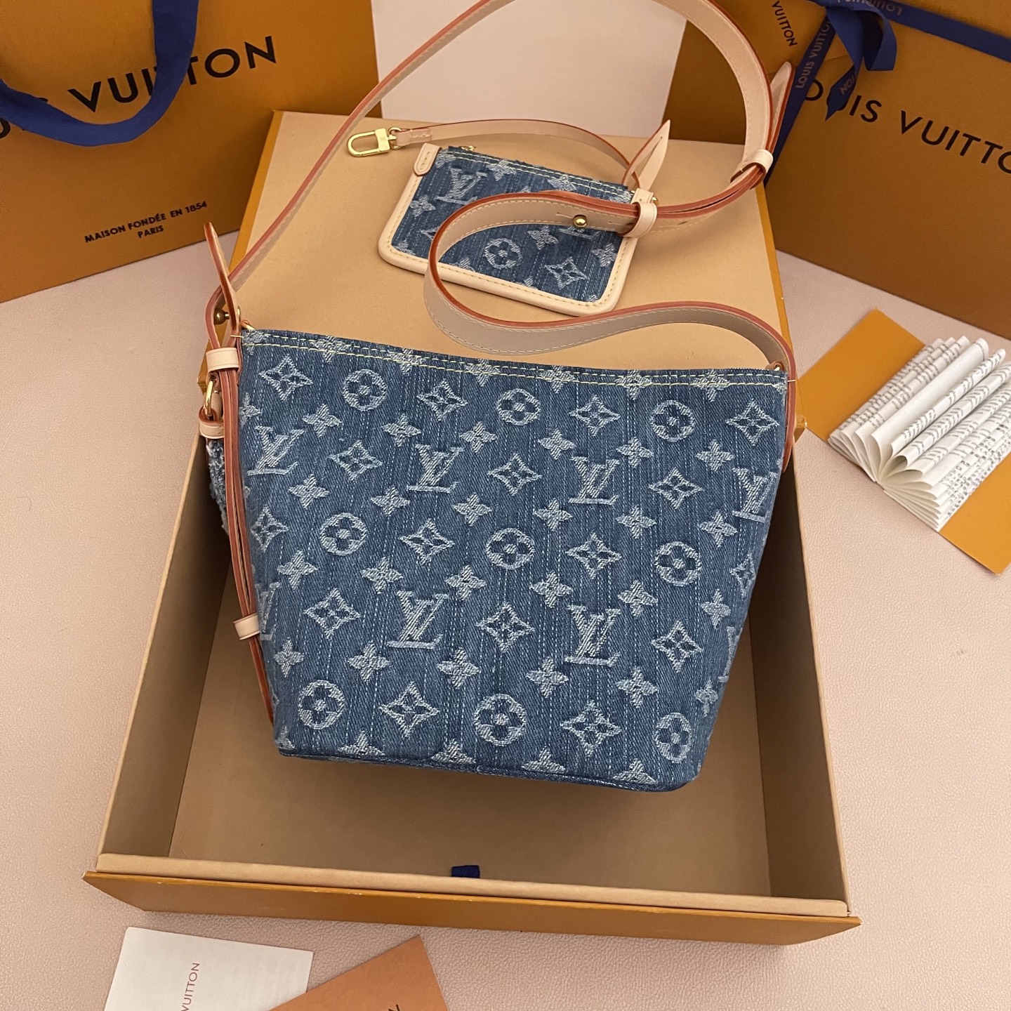 LV 루이비통 올 인(All In) BB 데님 랑데부 버킷백 가방