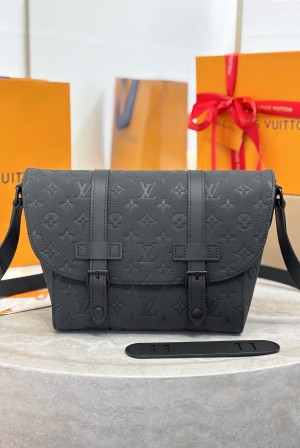 LV 루이비통 크리스토퍼(Christopher) 메신저 백 - 블랙 앙프렝뜨 크로스백 가방