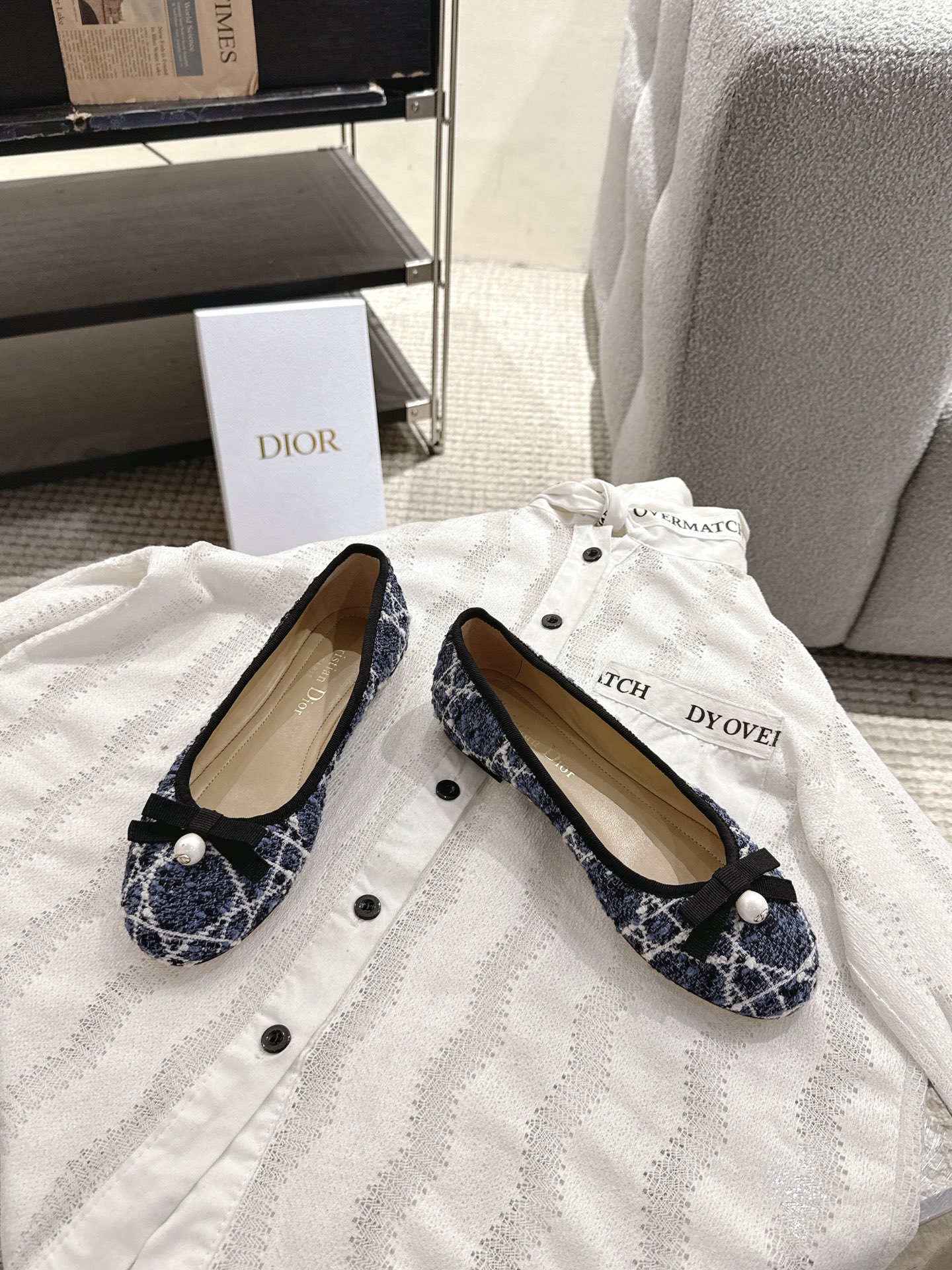 디올(DIOR) 까나쥬 발레리나 플랫 신발