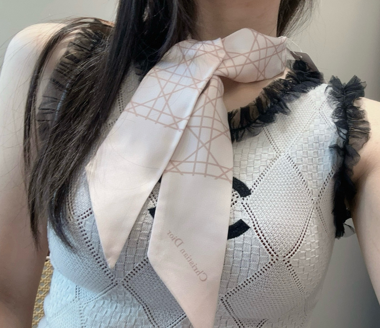 디올(DIOR) 트윌리 목도리 스카프