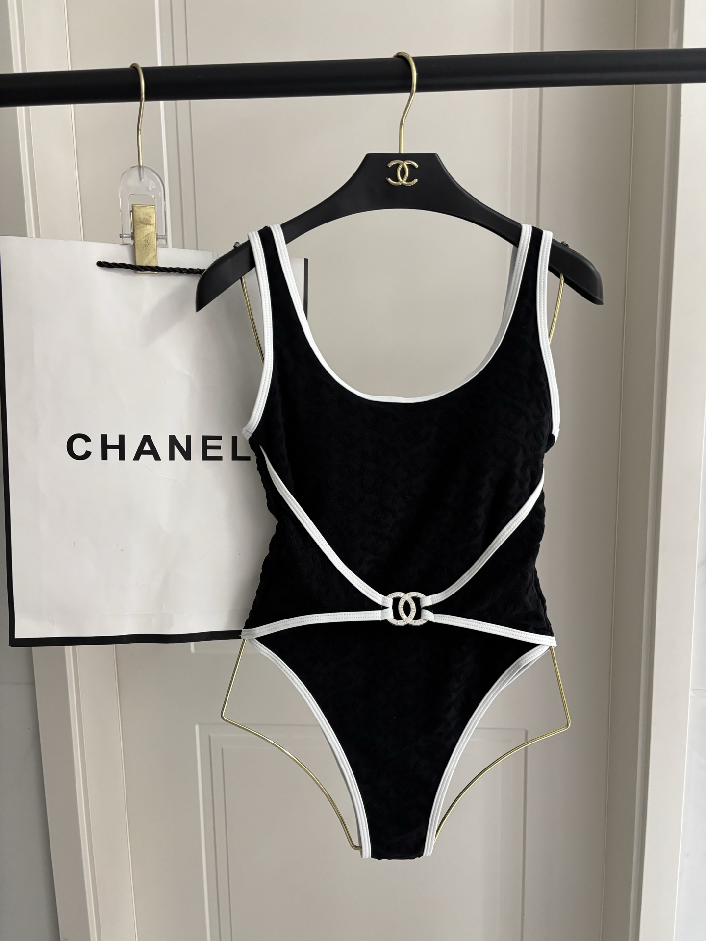 샤넬(CHANEL) 버스티에 원피스 수영복