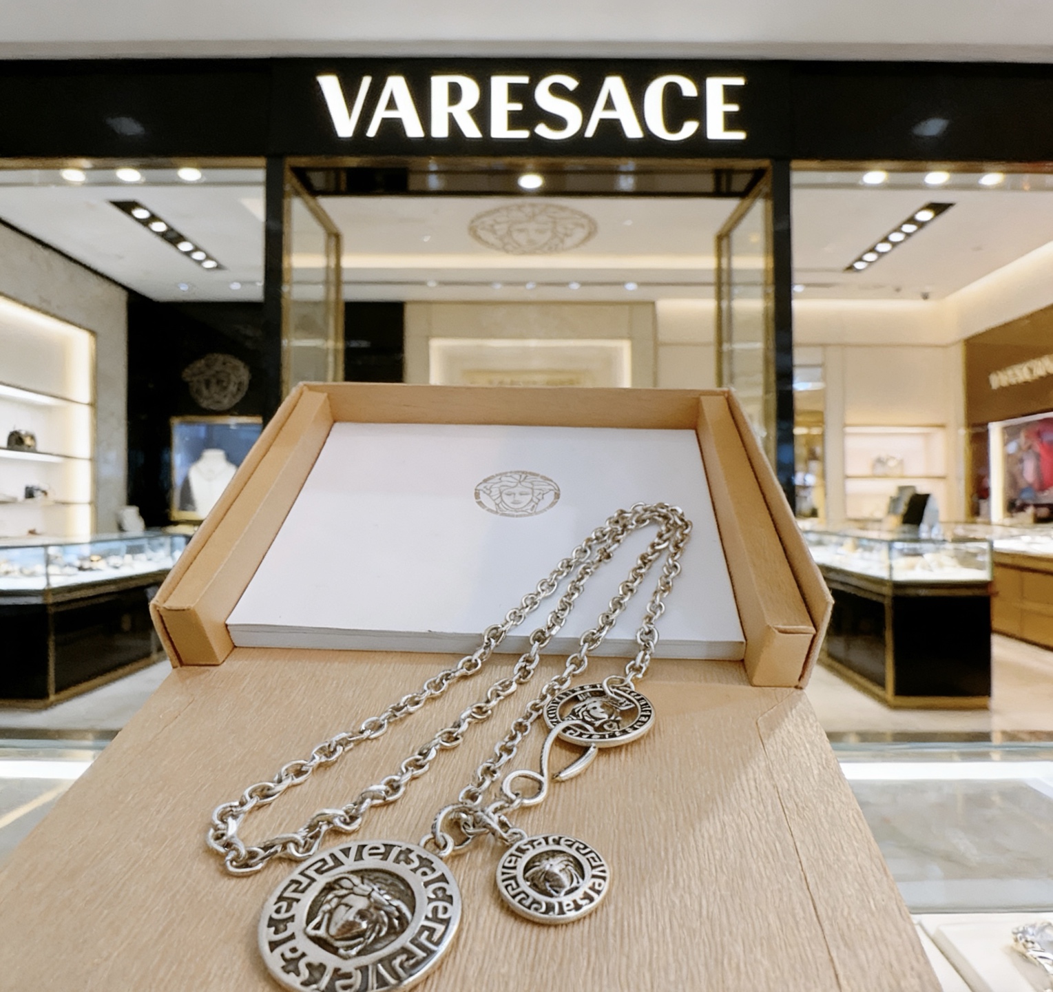 베르사체(VERSACE) 메두사 빈티지 실버 목걸이 악세사리