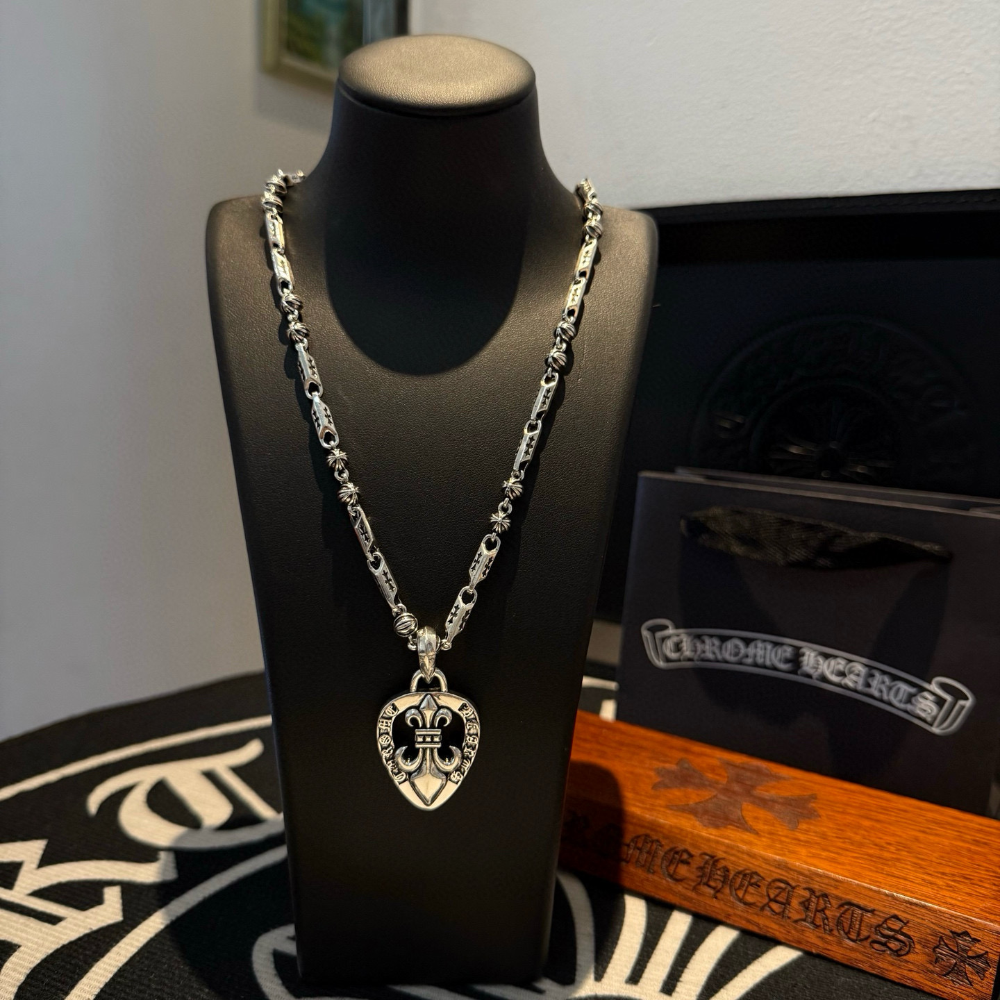 크롬하츠(Chrome Hearts) 스컬 펜던트 목걸이 악세사리