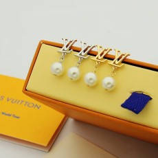 루이비통(LV) 아이코닉 루이자 진주 귀걸이 악세사리