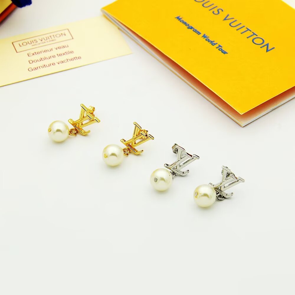 루이비통(LV) 아이코닉 루이자 진주 귀걸이 악세사리