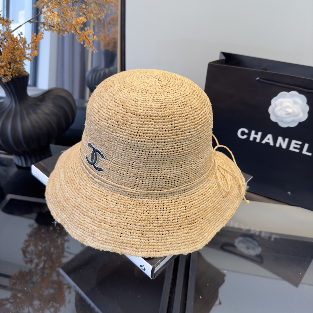 샤넬(CHANEL) 라피아 핸드메이드 밀짚 모자