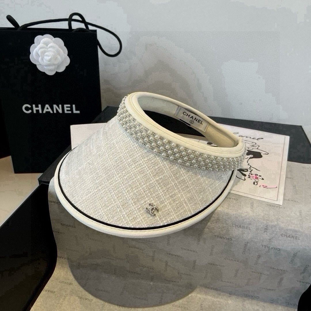 샤넬(CHANEL) 진주 헤어밴드 썬캡 모자