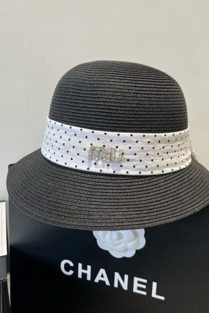 미우미우(MIU MIU) 밀짚 헤어밴드 썬캡 모자