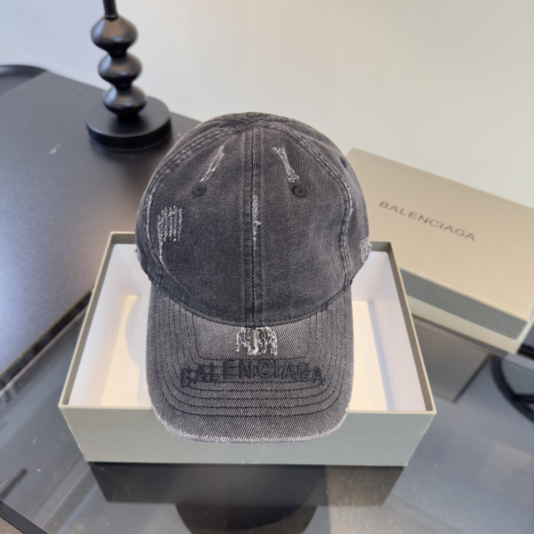 발렌시아가(BALENCIAGA) 밀리터리 캡 모자