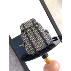 Dior CD 디올 힛 더 로드(Hit The Road) 오블리크 백팩 가방델/사이즈: FK-1ESBA205YKY_H / 43 x 43 x 18 cm  ㅡ  #가방