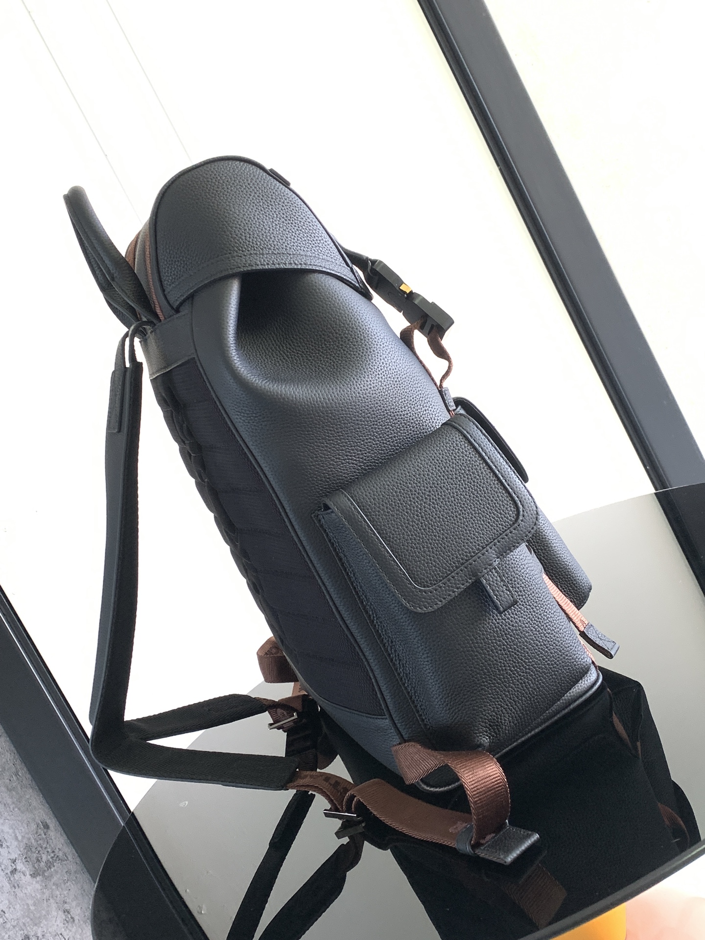 Dior CD 디올 힛 더 로드(Hit The Road) 캑터스 잭(CACTUS JACK) 콜라보 백팩 가방