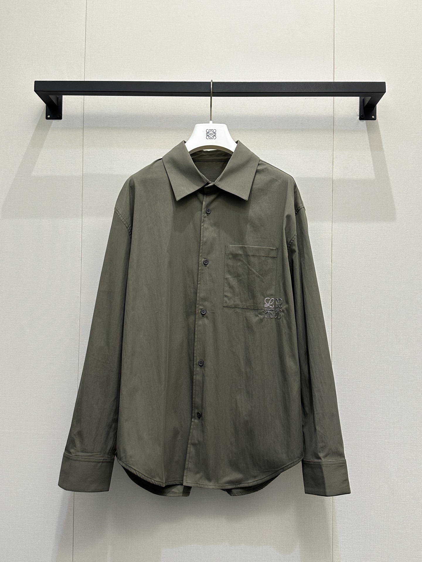 로에베(LOEWE) 로고 자수 배색 셔츠 의류