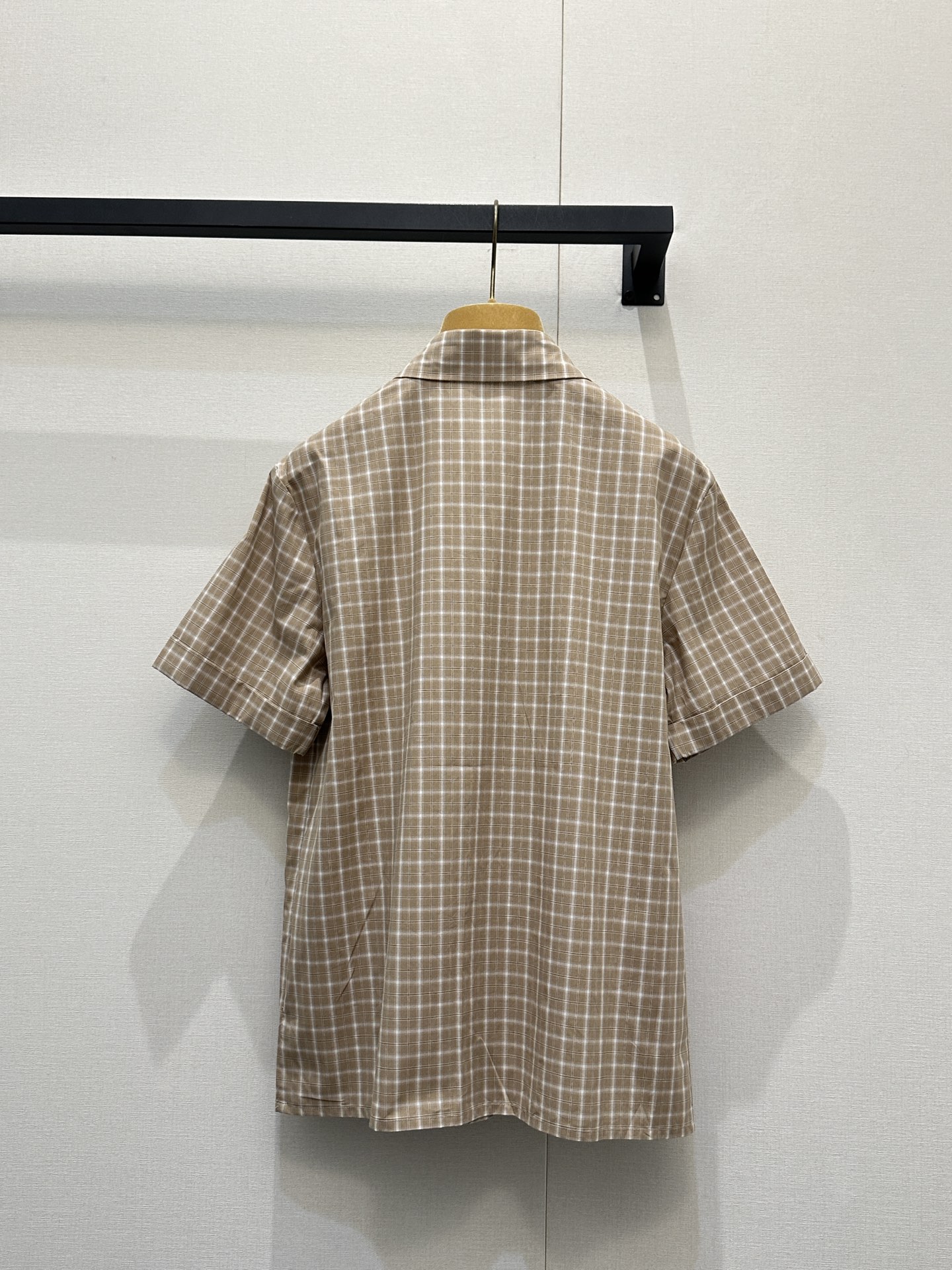 미우미우(MIU MIU) 로고 레터링 체크 셔츠 의류