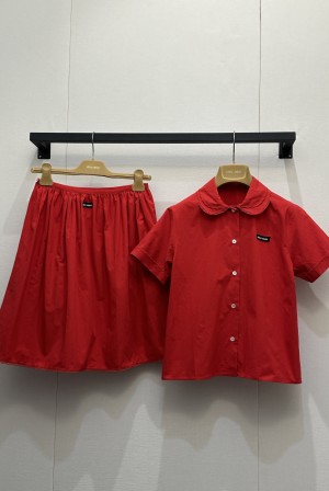 miumiu 미우미우 레이어드 카라 셔츠 & 펀칭 스커트 셋업 세트 의류