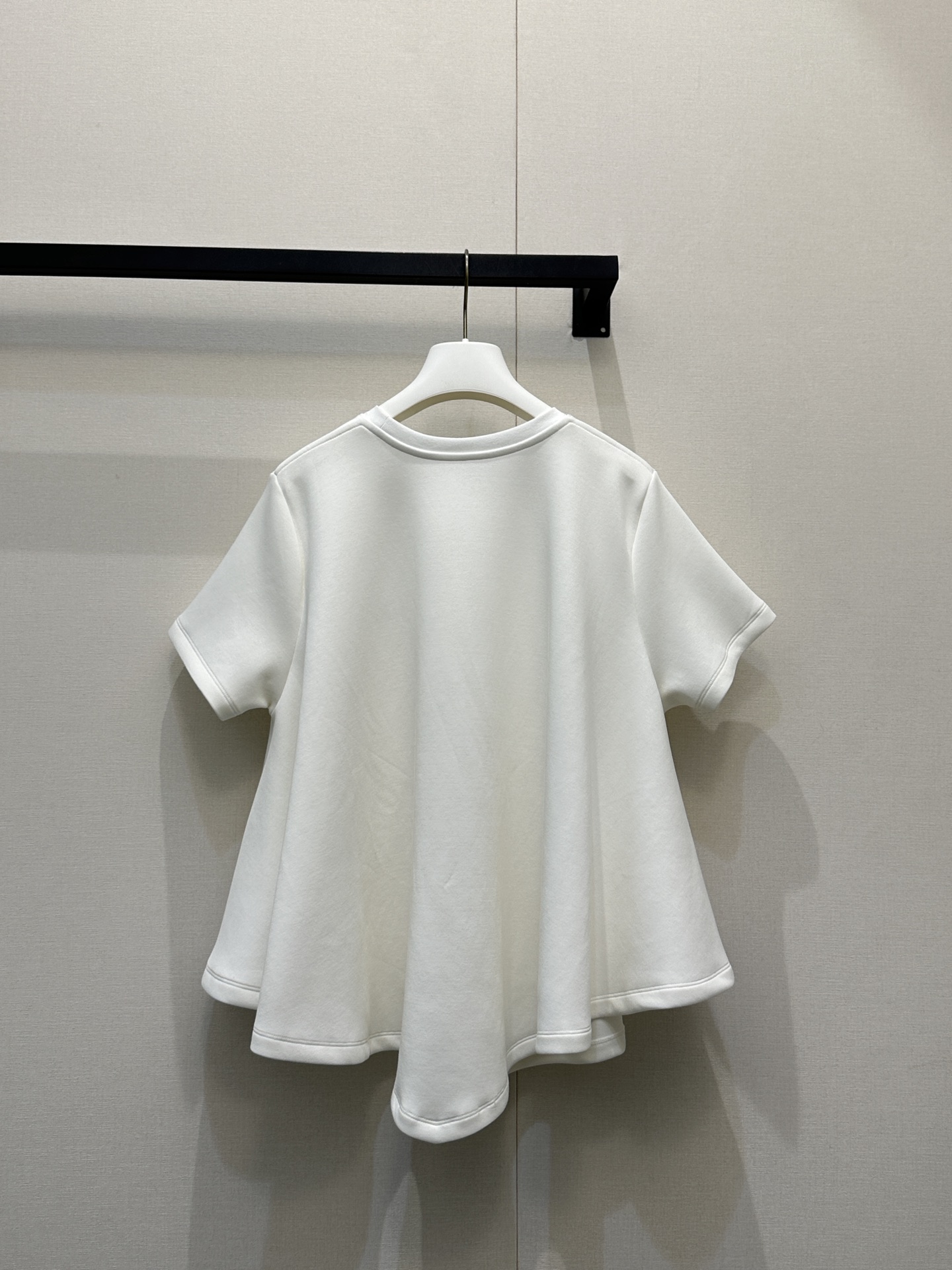 Loewe 로에베 레터링 자수 언밸런스 반팔 티셔츠 의류