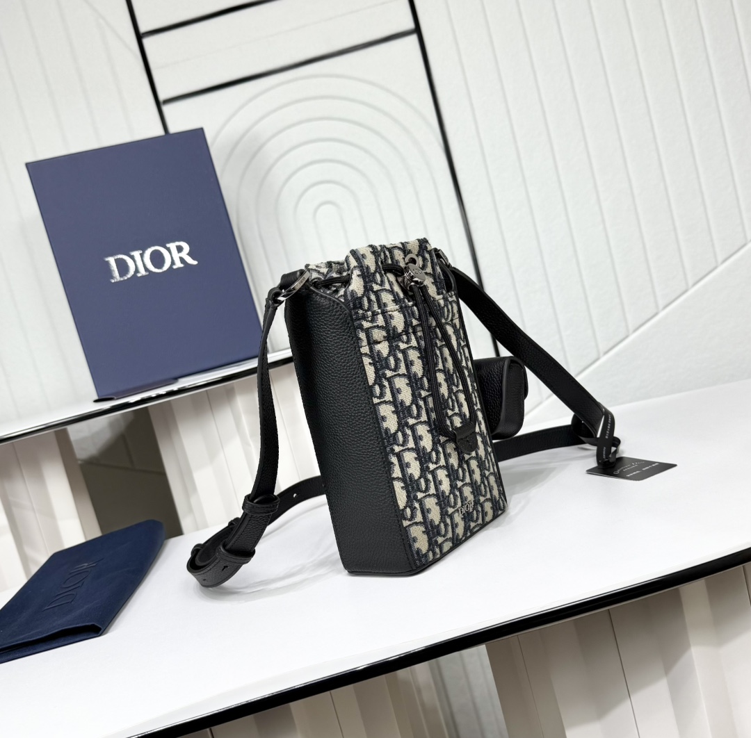 Dior CD 디올 미니 버킷백 (베이지 & 블랙 오블리크) 크로스백 가방