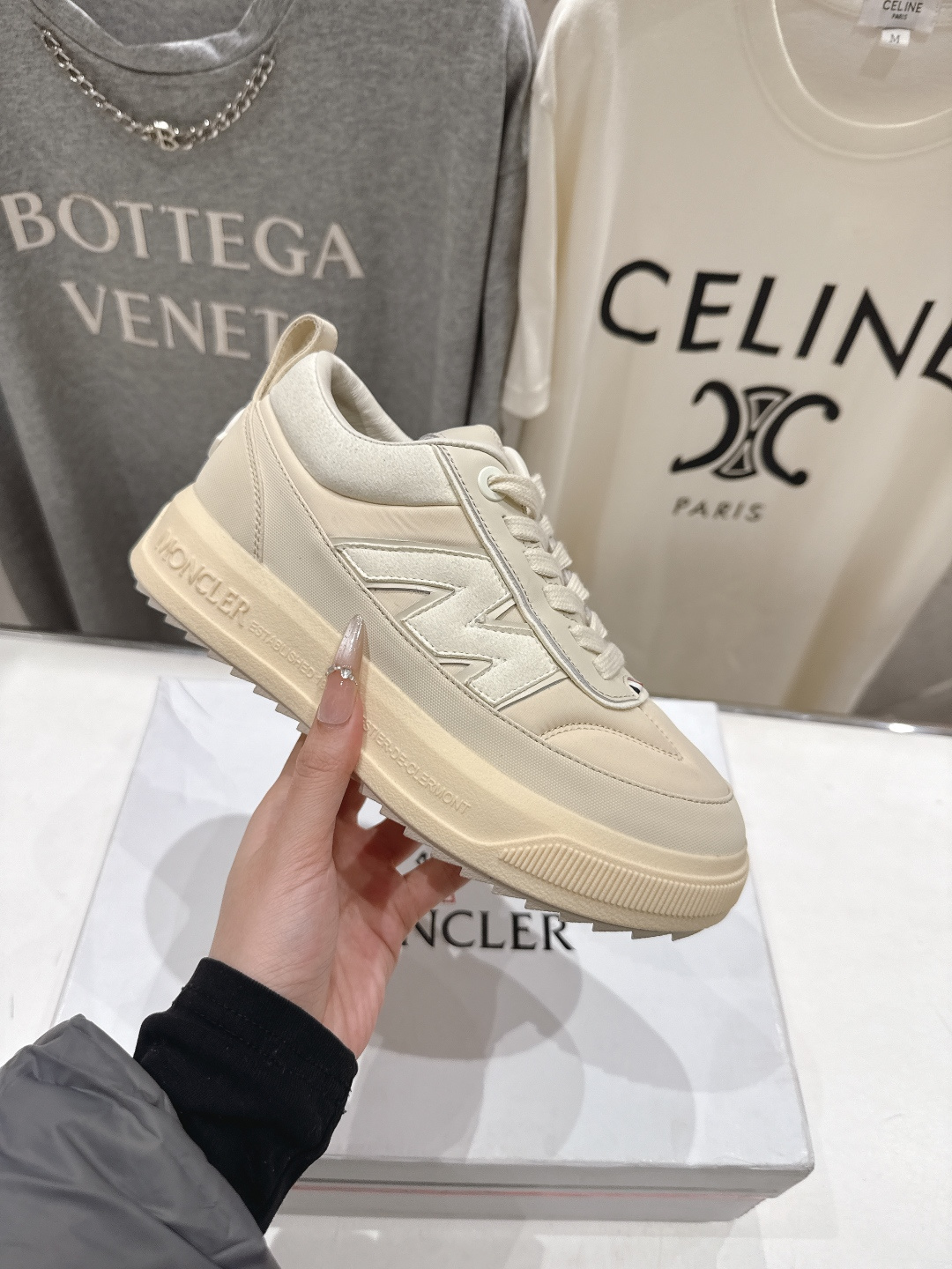 몽클레어 몽클레르(MONCLER) 알티브 미드 스니커즈 신발