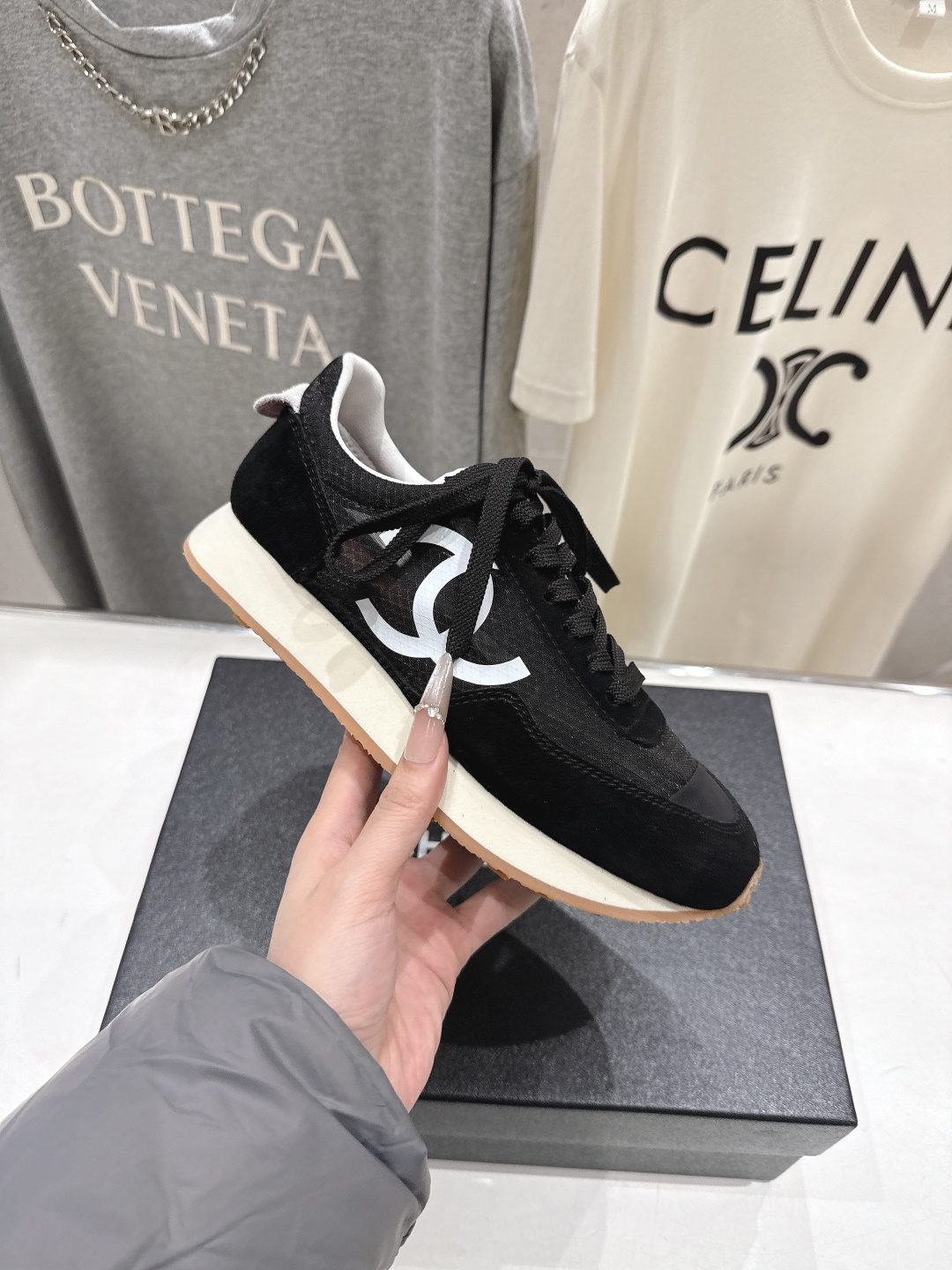 샤넬(CHANEL) 판다 스니커즈 신발